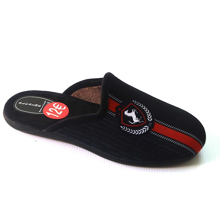 Zapatillas de caballero, súper calentitas fabricadas en Alicante