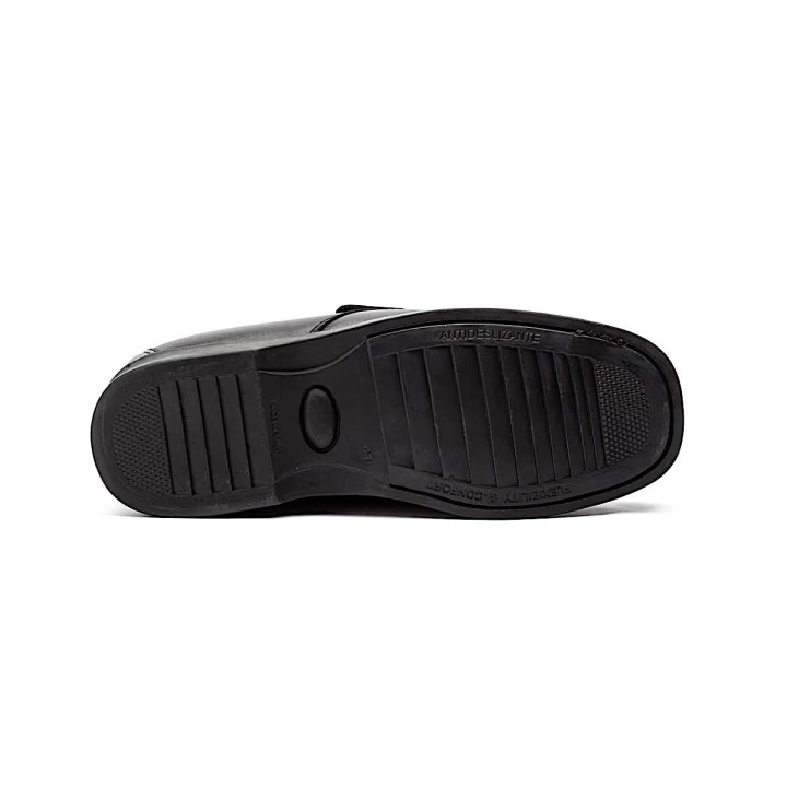 CL-C330-negro-1.jpg.  jam.   Zapato muy cómodo para ponérselo y quitárselo porque tiene velcro